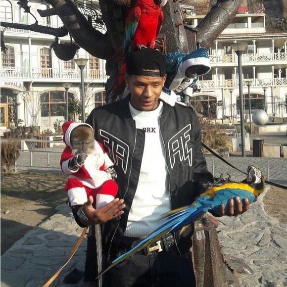 Armani Flash - Picture 5 of 6